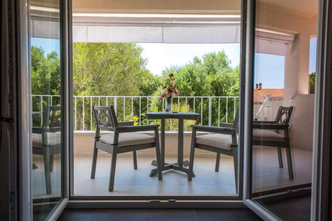ماراتييا 4Essences Boutique Rooms المظهر الخارجي الصورة