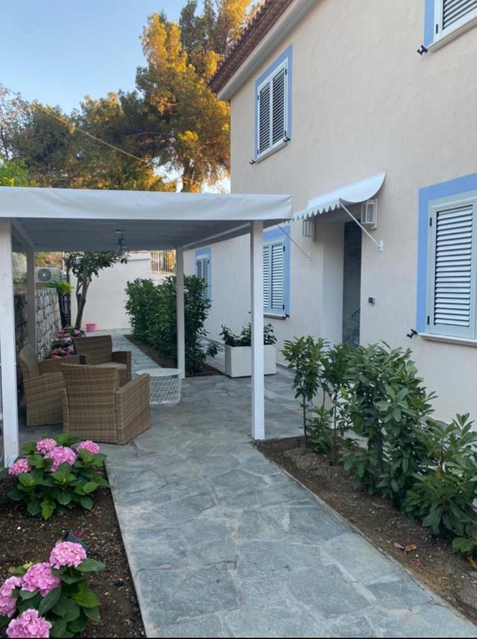 ماراتييا 4Essences Boutique Rooms المظهر الخارجي الصورة